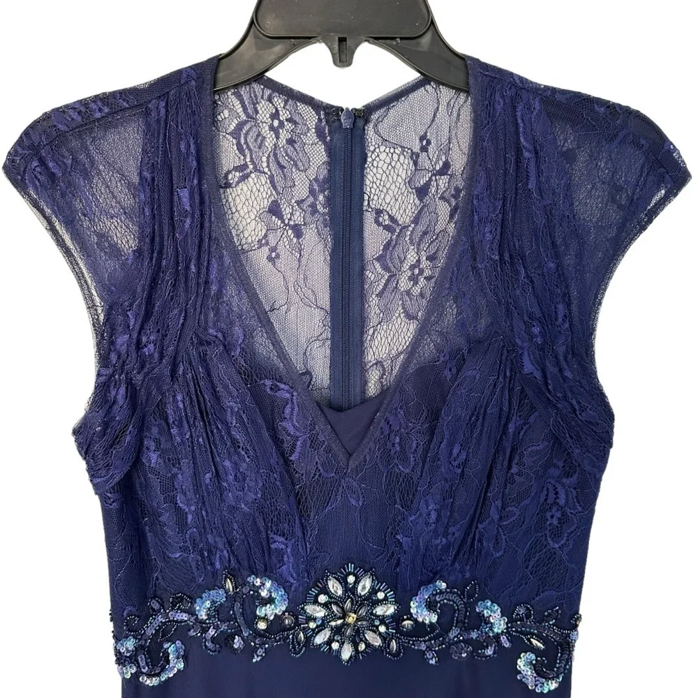 LAURA PETITE ROYAL BLUE V-NECK RHINESTONE DETAIL PROM FORMAL EVENING GOWN SIZE 4 - Picture 9 of 16